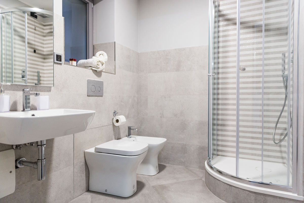 Camera Moderna Bagno